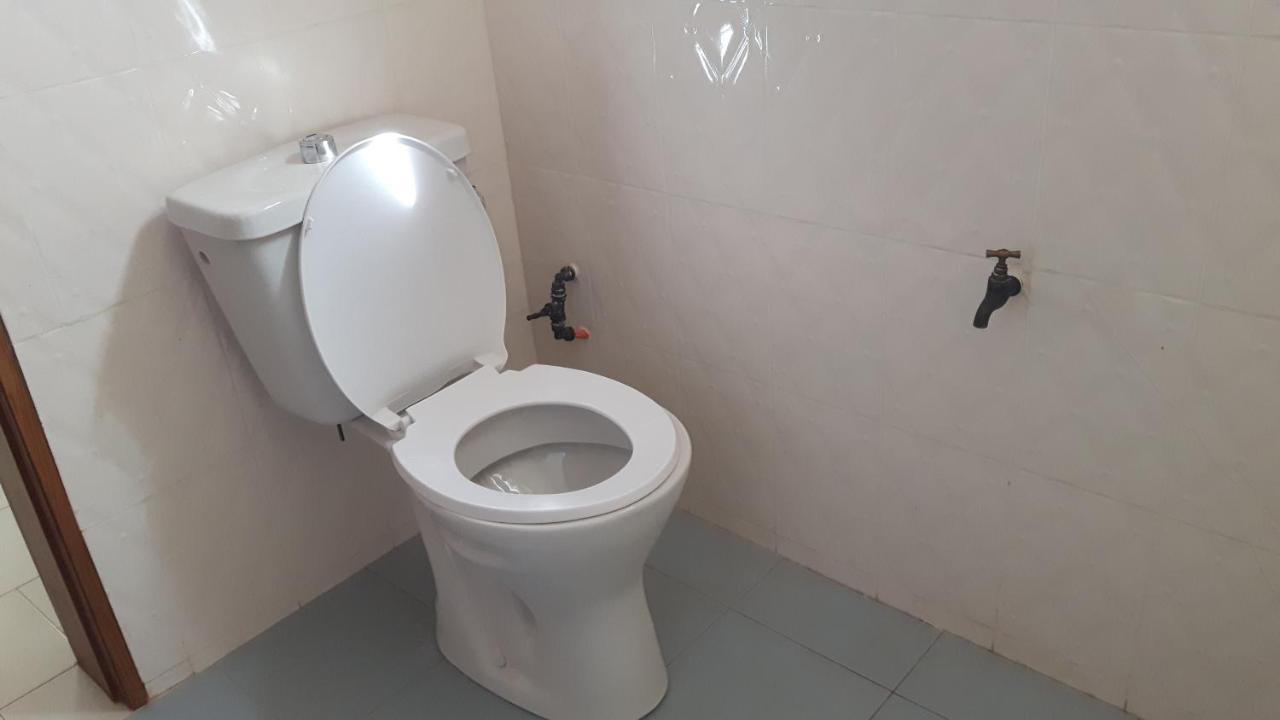 Appartement Familial Spacieux Avec Climatisation Ziguinchor Εξωτερικό φωτογραφία